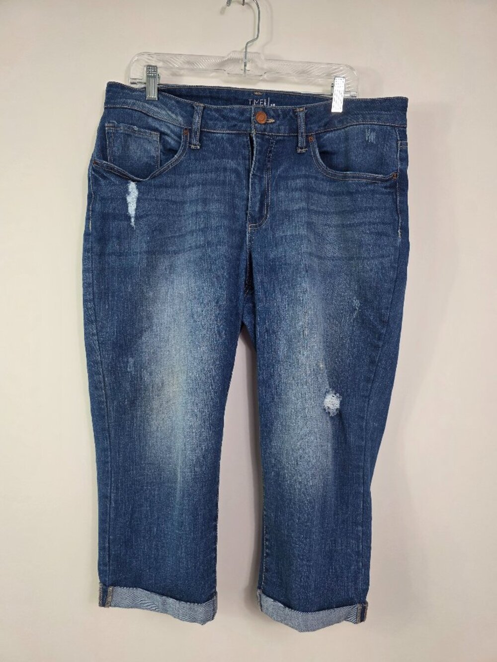Time and Tru Blue Denim Cuffed Capri Jeans Mid Rise Light Distressing Size 16
